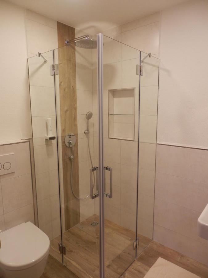 Haus Alpenflora Apartman Flirsch Kültér fotó